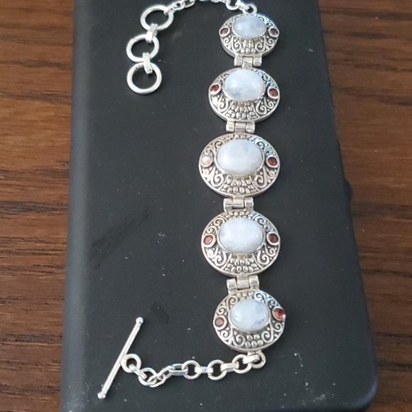 Jewelry - STERLING SILVER BRACELET